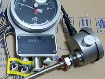 变压器油面温控器